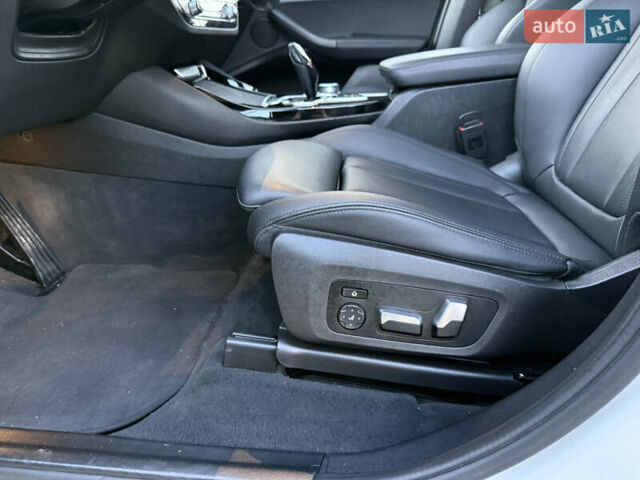 Белый БМВ Х3, объемом двигателя 2 л и пробегом 178 тыс. км за 21999 $, фото 15 на Automoto.ua