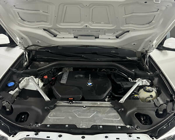 Білий БМВ Х3, об'ємом двигуна 2 л та пробігом 104 тис. км за 28900 $, фото 18 на Automoto.ua