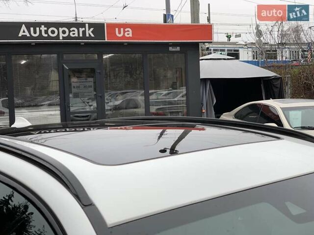 Білий БМВ Х3, об'ємом двигуна 3 л та пробігом 64 тис. км за 43490 $, фото 16 на Automoto.ua