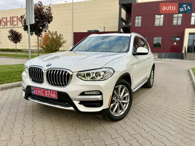 Белый БМВ Х3, объемом двигателя 2 л и пробегом 34 тыс. км за 28500 $, фото 1 на Automoto.ua