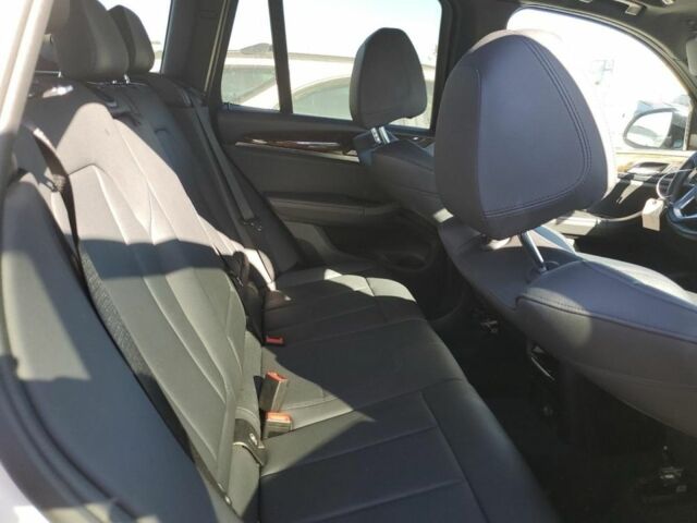 Білий БМВ Х3, об'ємом двигуна 2 л та пробігом 128 тис. км за 20900 $, фото 5 на Automoto.ua