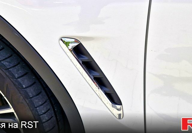 Білий БМВ Х3, об'ємом двигуна 2 л та пробігом 138 тис. км за 29999 $, фото 3 на Automoto.ua