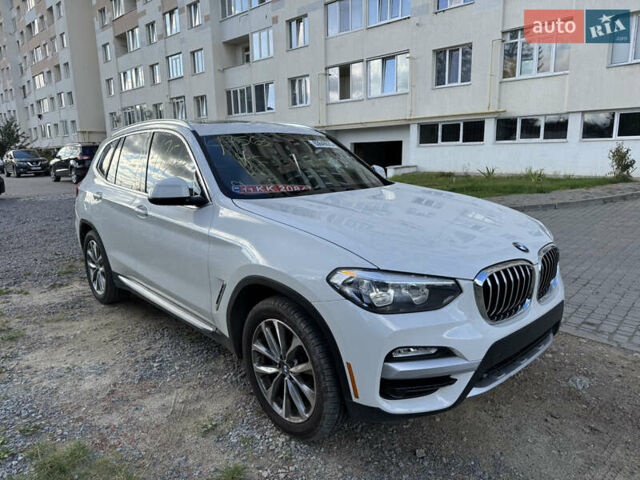 Белый БМВ Х3, объемом двигателя 2 л и пробегом 125 тыс. км за 19500 $, фото 1 на Automoto.ua