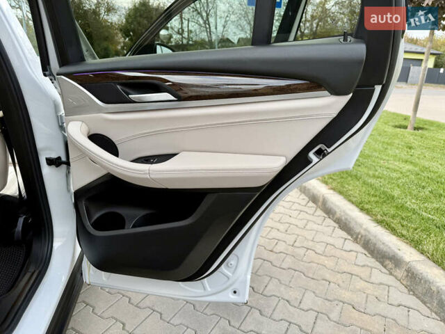 Белый БМВ Х3, объемом двигателя 2 л и пробегом 34 тыс. км за 28500 $, фото 11 на Automoto.ua