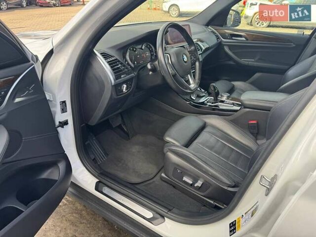 Белый БМВ Х3, объемом двигателя 2 л и пробегом 105 тыс. км за 24500 $, фото 11 на Automoto.ua