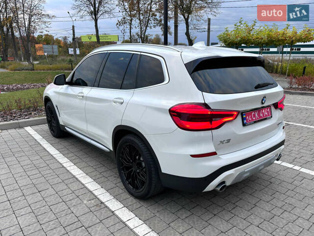 Белый БМВ Х3, объемом двигателя 2 л и пробегом 115 тыс. км за 30500 $, фото 6 на Automoto.ua