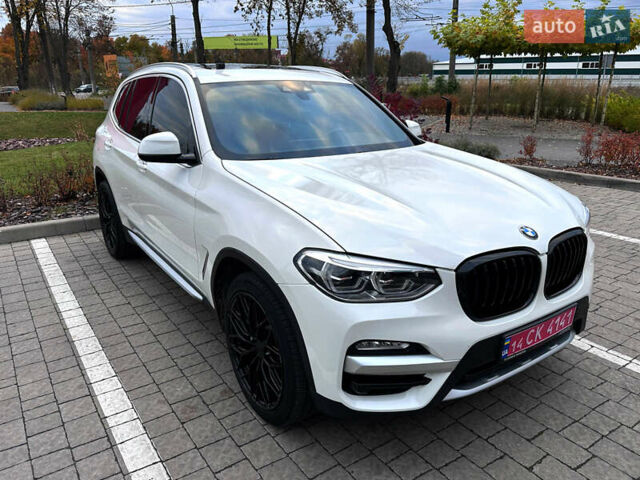 Белый БМВ Х3, объемом двигателя 2 л и пробегом 115 тыс. км за 30500 $, фото 1 на Automoto.ua