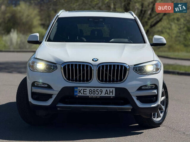 Белый БМВ Х3, объемом двигателя 2 л и пробегом 105 тыс. км за 28000 $, фото 1 на Automoto.ua