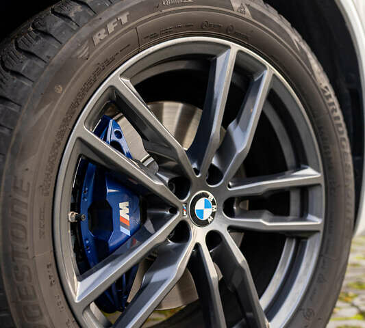 Белый БМВ Х3, объемом двигателя 3 л и пробегом 79 тыс. км за 39500 $, фото 8 на Automoto.ua