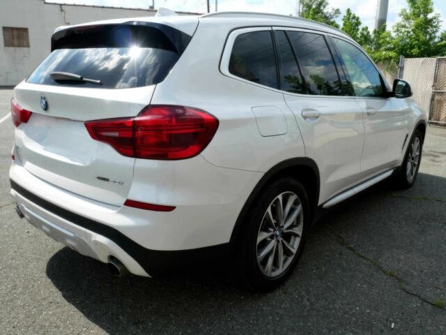 Белый БМВ Х3, объемом двигателя 2 л и пробегом 30 тыс. км за 13500 $, фото 3 на Automoto.ua