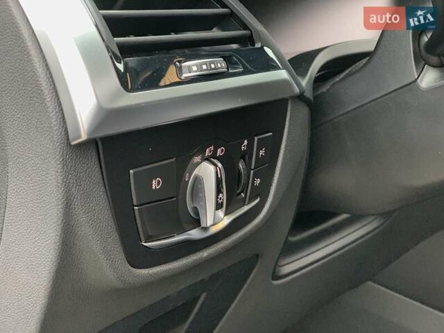 Білий БМВ Х3, об'ємом двигуна 3 л та пробігом 64 тис. км за 43490 $, фото 25 на Automoto.ua