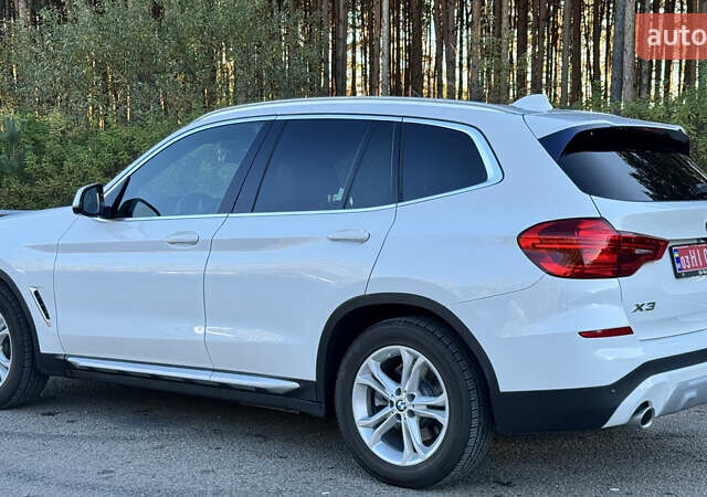 Білий БМВ Х3, об'ємом двигуна 2 л та пробігом 186 тис. км за 23000 $, фото 3 на Automoto.ua