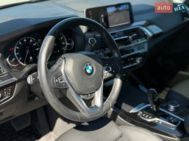 Белый БМВ Х3, объемом двигателя 2 л и пробегом 105 тыс. км за 28000 $, фото 26 на Automoto.ua