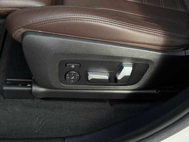 Белый БМВ Х3, объемом двигателя 2 л и пробегом 90 тыс. км за 28000 $, фото 11 на Automoto.ua