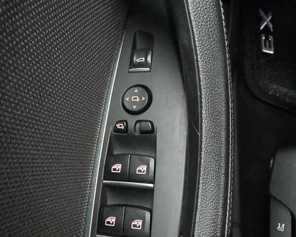 Белый БМВ Х3, объемом двигателя 3 л и пробегом 147 тыс. км за 34500 $, фото 27 на Automoto.ua