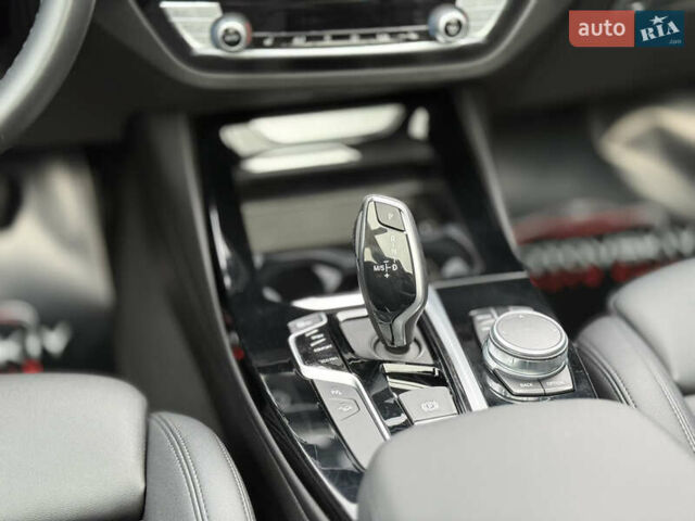 Белый БМВ Х3, объемом двигателя 2 л и пробегом 64 тыс. км за 34000 $, фото 14 на Automoto.ua