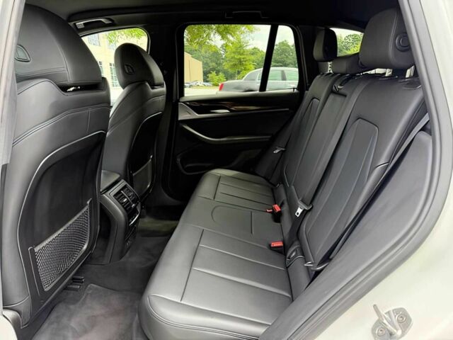 Білий БМВ Х3, об'ємом двигуна 2 л та пробігом 30 тис. км за 15000 $, фото 13 на Automoto.ua