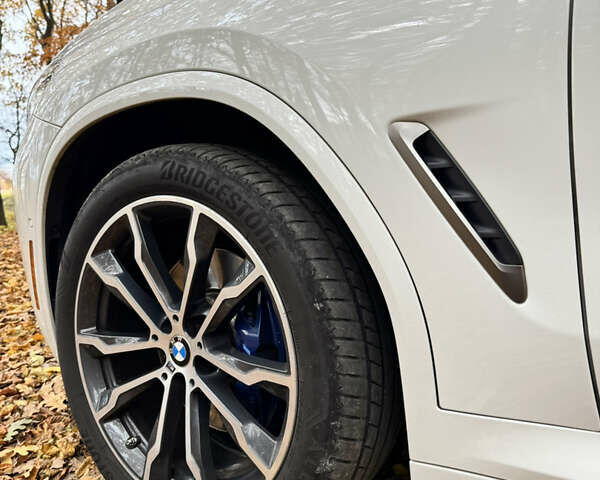 Білий БМВ Х3, об'ємом двигуна 3 л та пробігом 64 тис. км за 39999 $, фото 8 на Automoto.ua