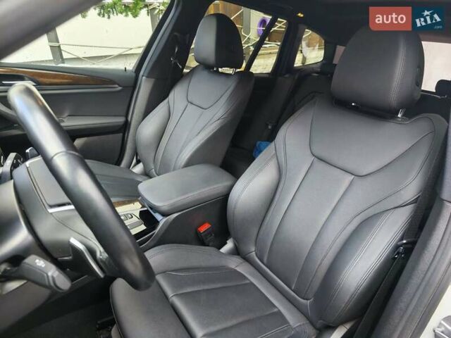 Белый БМВ Х3, объемом двигателя 2 л и пробегом 73 тыс. км за 39400 $, фото 33 на Automoto.ua