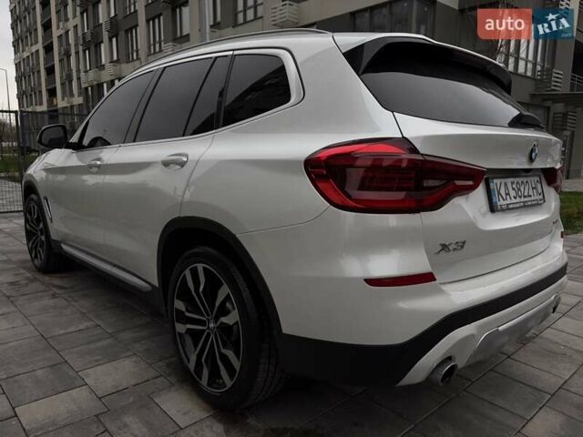 Белый БМВ Х3, объемом двигателя 2 л и пробегом 51 тыс. км за 39333 $, фото 58 на Automoto.ua