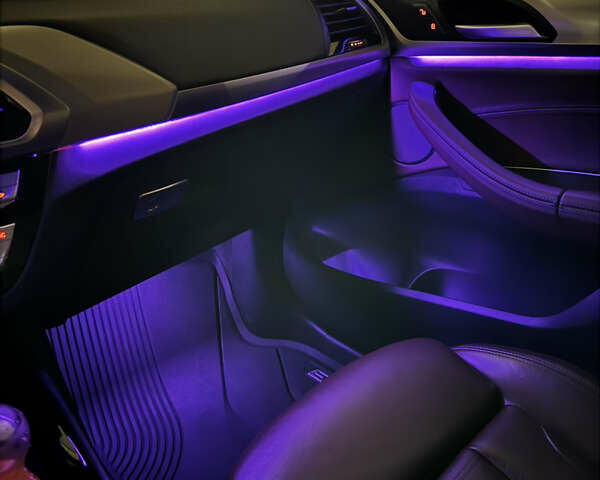 Білий БМВ Х3, об'ємом двигуна 3 л та пробігом 64 тис. км за 39999 $, фото 47 на Automoto.ua