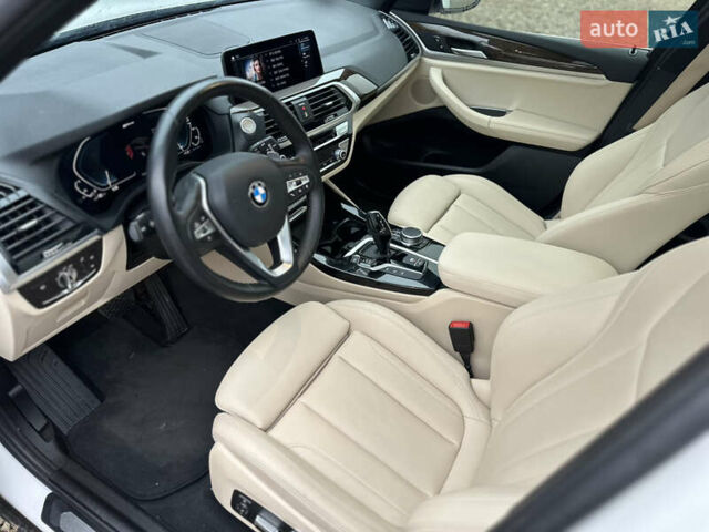 Білий БМВ Х3, об'ємом двигуна 2 л та пробігом 39 тис. км за 41500 $, фото 15 на Automoto.ua