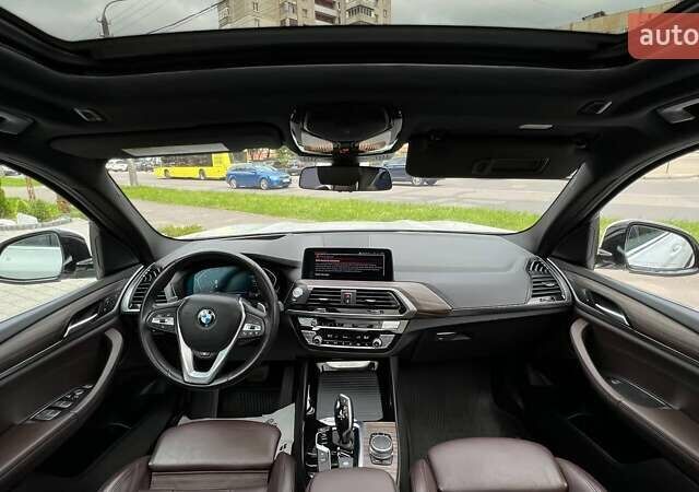 Белый БМВ Х3, объемом двигателя 2 л и пробегом 97 тыс. км за 32499 $, фото 37 на Automoto.ua