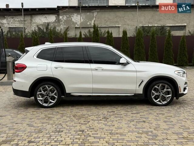 Білий БМВ Х3, об'ємом двигуна 2 л та пробігом 73 тис. км за 41900 $, фото 5 на Automoto.ua