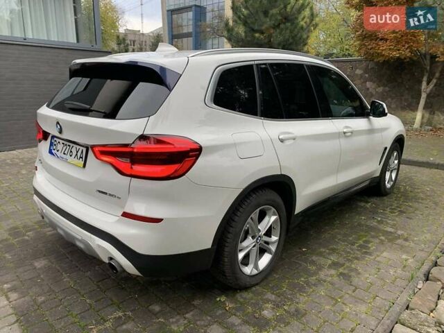 Белый БМВ Х3, объемом двигателя 2 л и пробегом 38 тыс. км за 41500 $, фото 9 на Automoto.ua