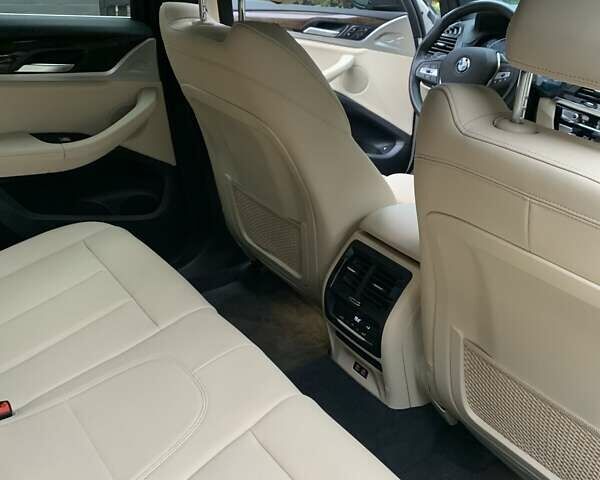 Белый БМВ Х3, объемом двигателя 2 л и пробегом 38 тыс. км за 41500 $, фото 16 на Automoto.ua