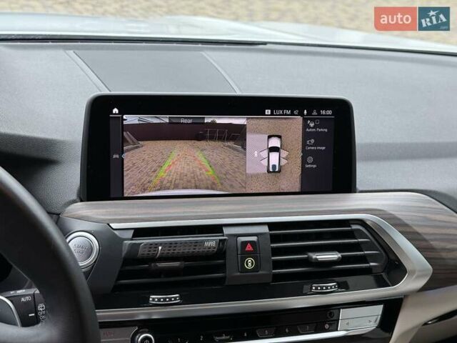 Білий БМВ Х3, об'ємом двигуна 2 л та пробігом 73 тис. км за 41900 $, фото 31 на Automoto.ua