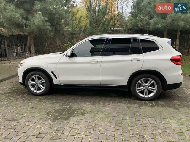 Белый БМВ Х3, объемом двигателя 2 л и пробегом 38 тыс. км за 41500 $, фото 7 на Automoto.ua