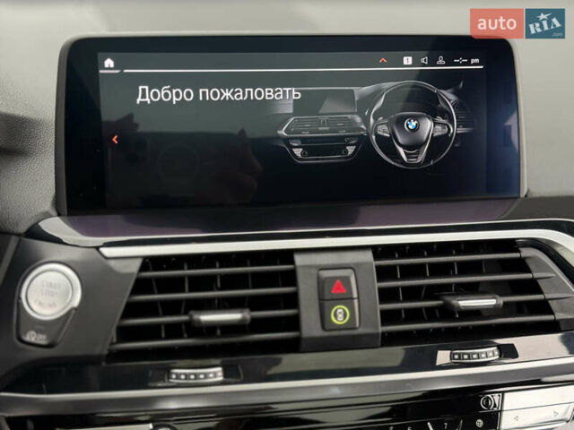 Белый БМВ Х3, объемом двигателя 2 л и пробегом 64 тыс. км за 34000 $, фото 23 на Automoto.ua