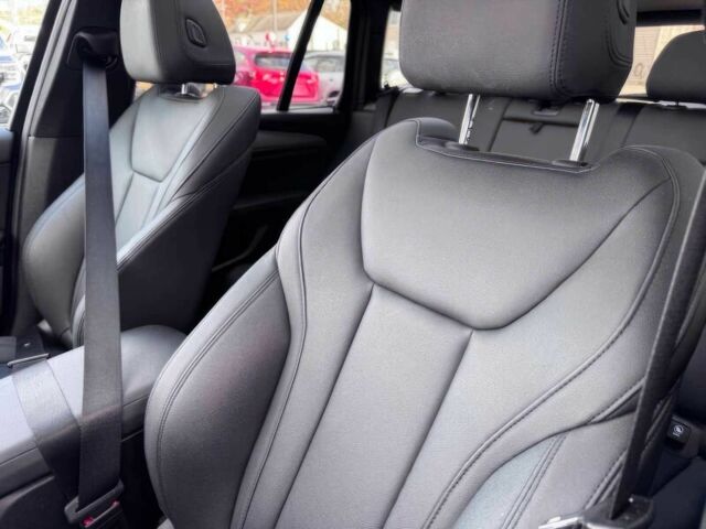 Белый БМВ Х3, объемом двигателя 2 л и пробегом 45 тыс. км за 10100 $, фото 8 на Automoto.ua