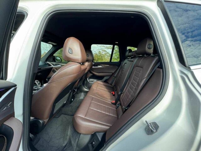 Білий БМВ Х3, об'ємом двигуна 0 л та пробігом 110 тис. км за 21000 $, фото 10 на Automoto.ua