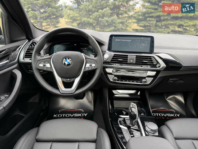 Белый БМВ Х3, объемом двигателя 2 л и пробегом 64 тыс. км за 34000 $, фото 12 на Automoto.ua