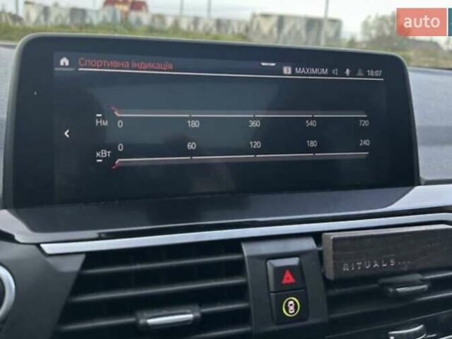 Білий БМВ Х3, об'ємом двигуна 3 л та пробігом 200 тис. км за 34000 $, фото 16 на Automoto.ua