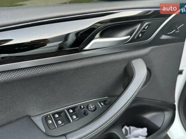 Білий БМВ Х3, об'ємом двигуна 3 л та пробігом 200 тис. км за 34000 $, фото 39 на Automoto.ua