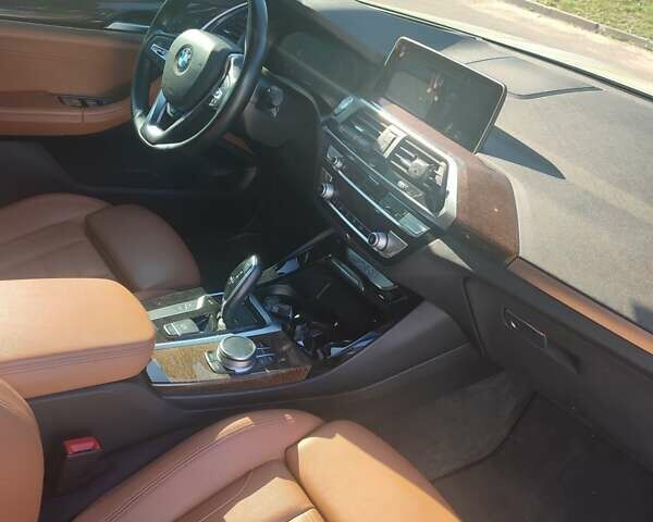 Белый БМВ Х3, объемом двигателя 2 л и пробегом 94 тыс. км за 31800 $, фото 19 на Automoto.ua