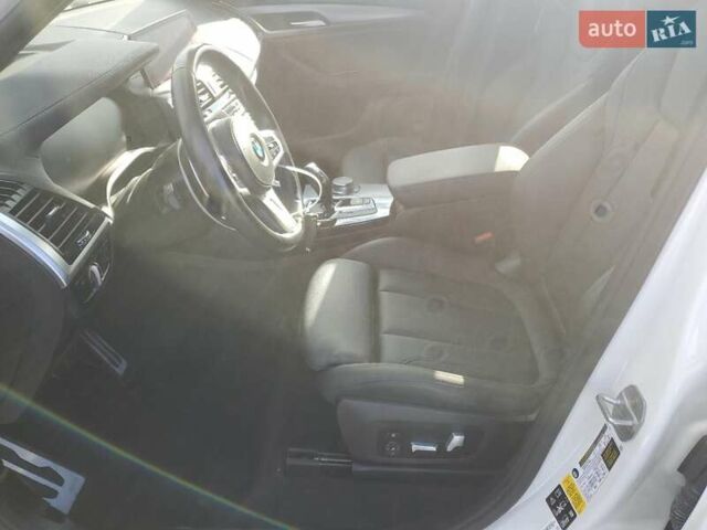 Белый БМВ Х3, объемом двигателя 2 л и пробегом 72 тыс. км за 11500 $, фото 6 на Automoto.ua