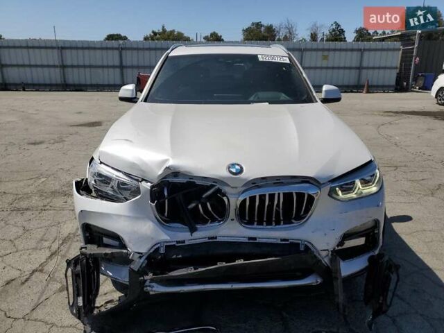 Белый БМВ Х3, объемом двигателя 2 л и пробегом 92 тыс. км за 25315 $, фото 4 на Automoto.ua