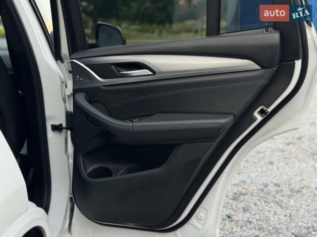 Білий БМВ Х3, об'ємом двигуна 3 л та пробігом 166 тис. км за 41499 $, фото 41 на Automoto.ua