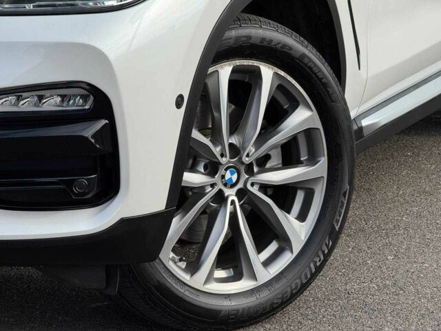 Білий БМВ Х3, об'ємом двигуна 0 л та пробігом 110 тис. км за 21000 $, фото 2 на Automoto.ua