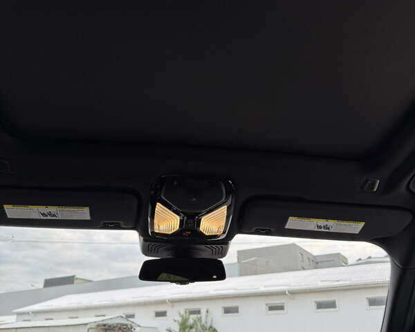 Білий БМВ Х3, об'ємом двигуна 3 л та пробігом 64 тис. км за 39999 $, фото 25 на Automoto.ua