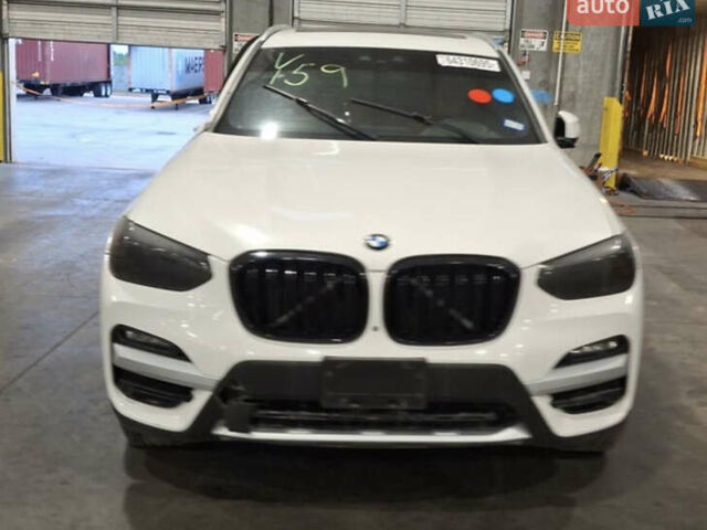Білий БМВ Х3, об'ємом двигуна 0 л та пробігом 150 тис. км за 19200 $, фото 1 на Automoto.ua