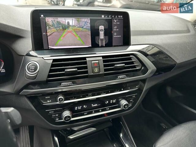 Белый БМВ Х3, объемом двигателя 3 л и пробегом 147 тыс. км за 34900 $, фото 25 на Automoto.ua