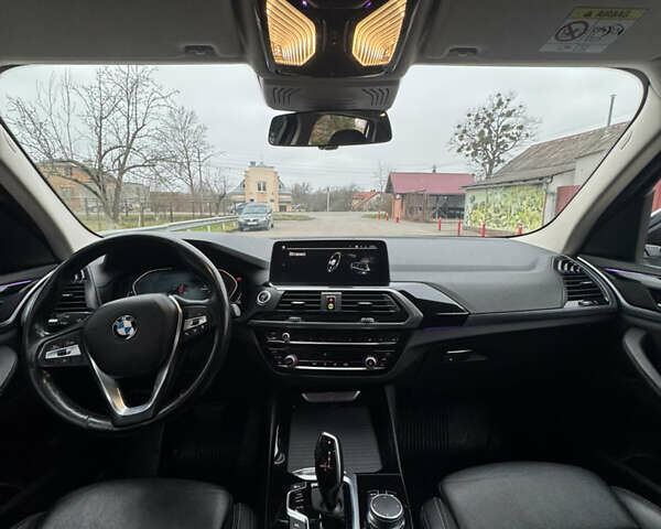 Белый БМВ Х3, объемом двигателя 3 л и пробегом 147 тыс. км за 34500 $, фото 28 на Automoto.ua