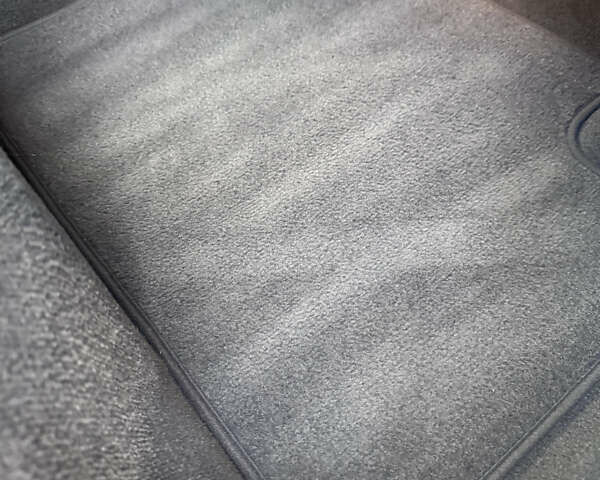 Білий БМВ Х3, об'ємом двигуна 2 л та пробігом 85 тис. км за 24999 $, фото 33 на Automoto.ua