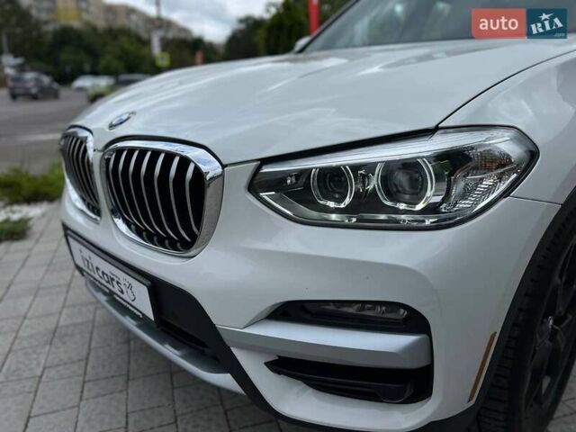 Белый БМВ Х3, объемом двигателя 2 л и пробегом 97 тыс. км за 32499 $, фото 10 на Automoto.ua