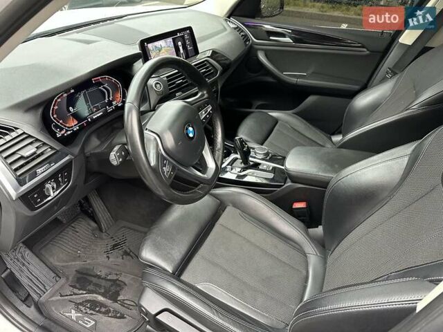 Белый БМВ Х3, объемом двигателя 3 л и пробегом 147 тыс. км за 34900 $, фото 22 на Automoto.ua